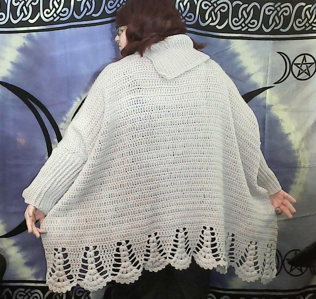Elena Poncho Plus Size